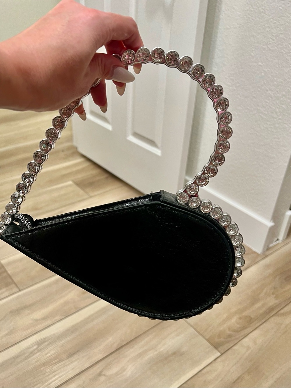 NWOT Teardrop Rhinestone Bag - Picture 2 of 2